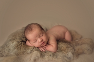Newborn photography in Birmingham, AL